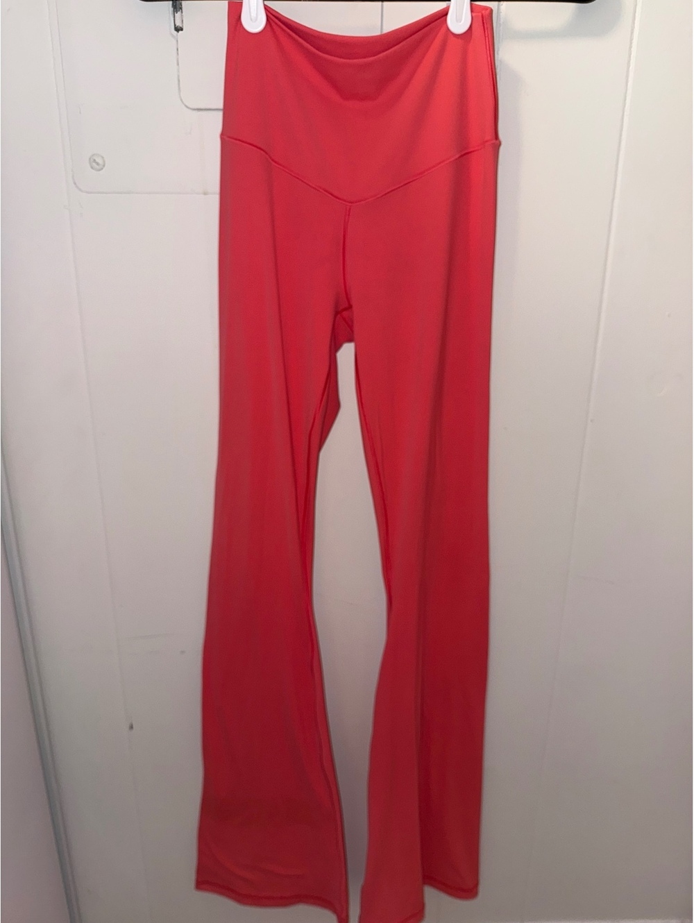 Aerie Women's Coral Red High Waist Flared Leggings with V-Shaped Waistband